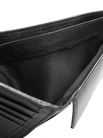 CHIEMSEE Wallet in Black
