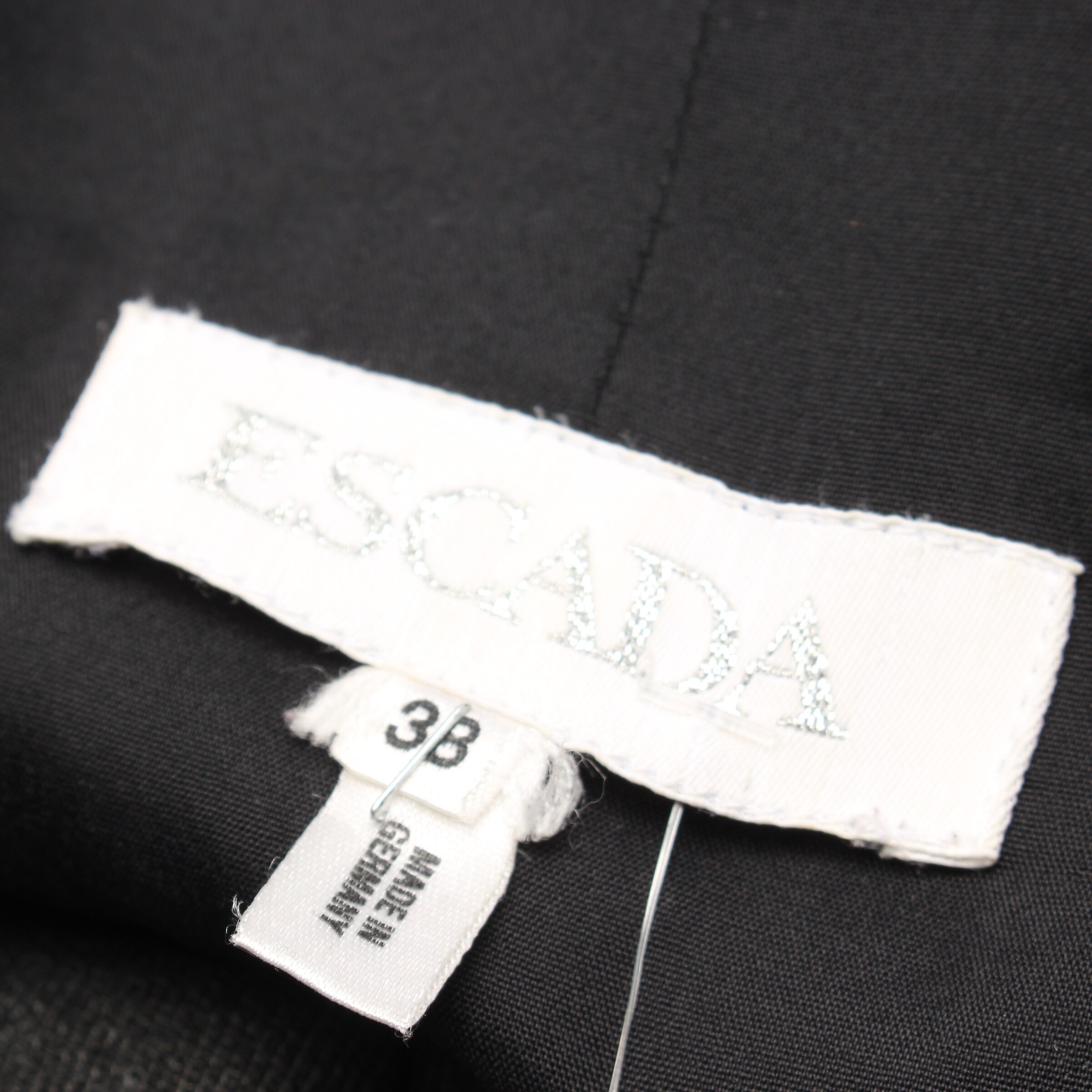 ESCADA Workwear & Suits in M in Grey