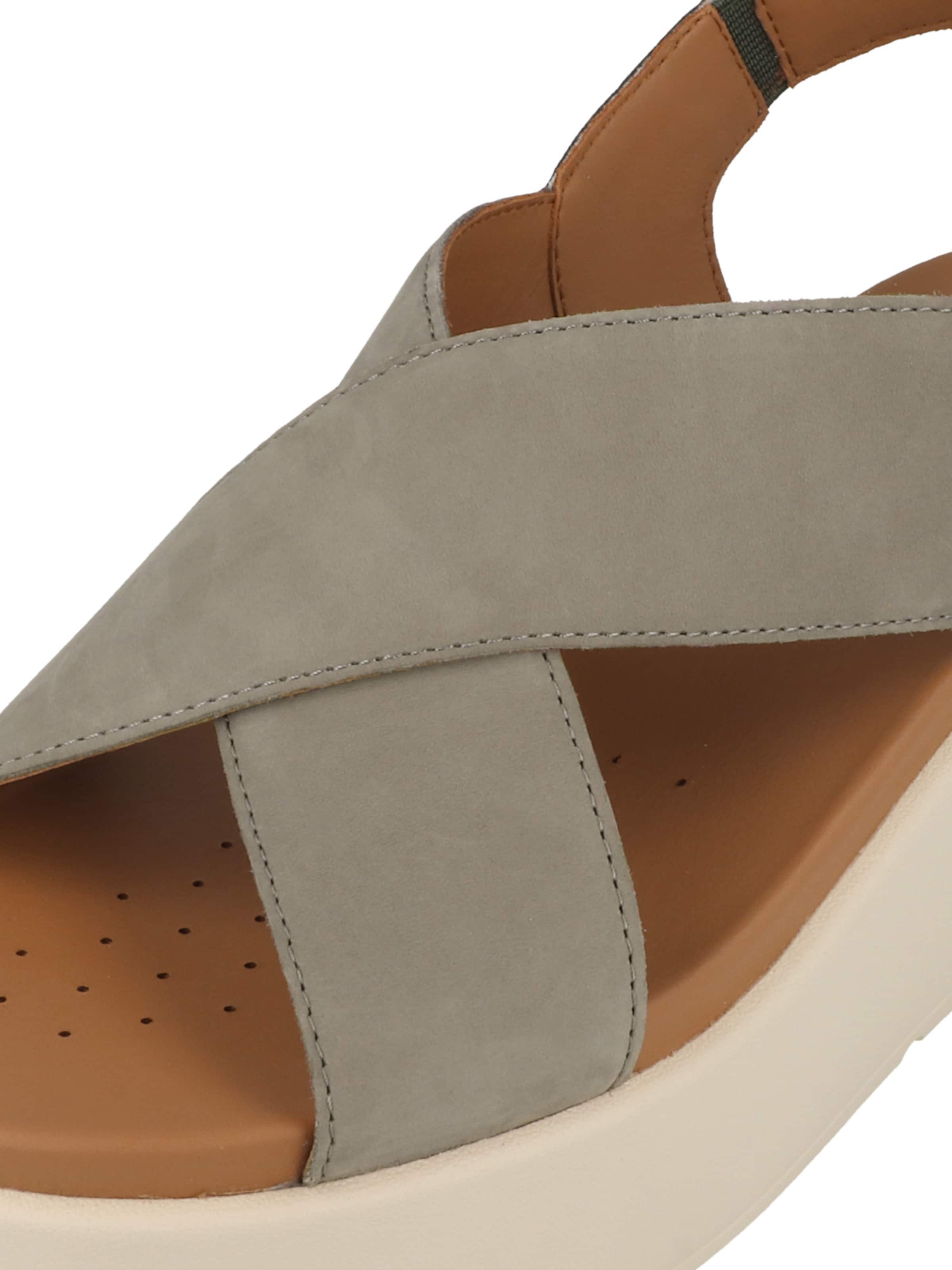 GEOX Keilsandale in Grün