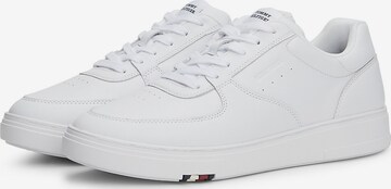 Sneaker bassa di TOMMY HILFIGER in bianco