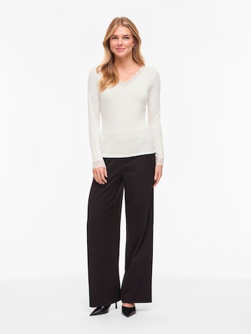 VILA - Camiseta 'VIClura' en blanco