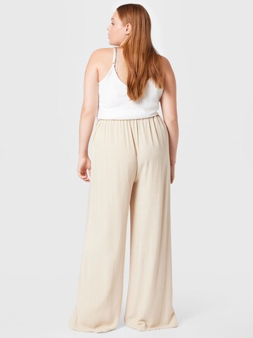 Nasty Gal Plus - Pierna ancha Pantalón en beige