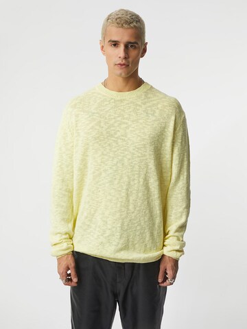 Young Poets Sweater 'Janny' in Yellow: front