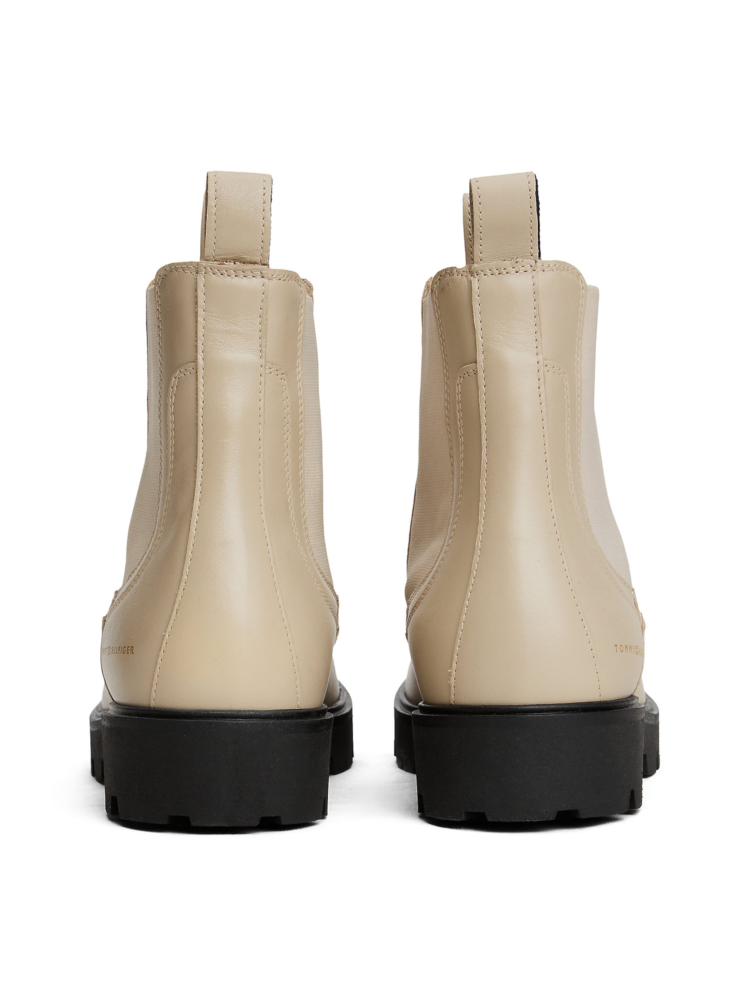TOMMY HILFIGER Chelsea Boots in Beige