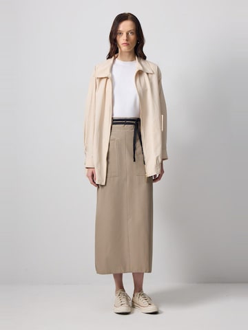 Touche Prive Rock in Beige: Vorderseite