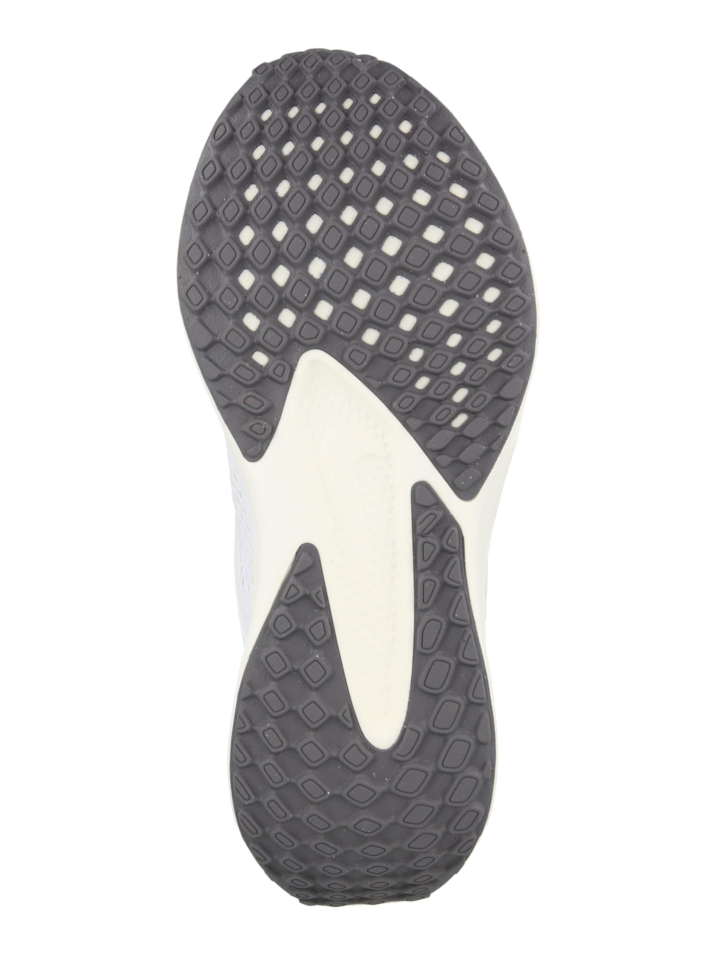 Chaussure de course 'Quest 6' NIKE en blanc