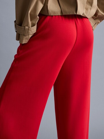 Bershka Široký strih Nohavice - Červená