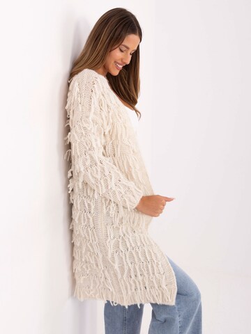 Madnezz House Strickjacke '0820.85' in Beige