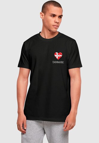 Merchcode Shirt 'Football - Denmark' in Zwart: voorkant