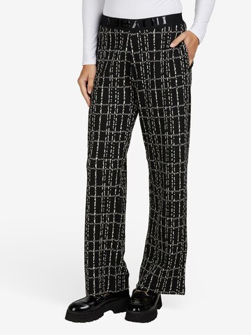 SEEYOU BY BIGGI M. Regular Pants in Black: front