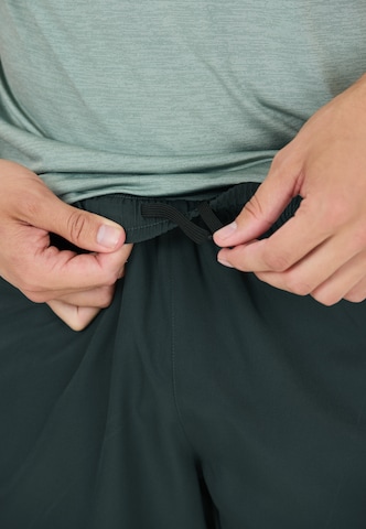 ENDURANCE Regular Sportbroek 'Kros' in Groen