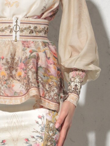 JIORO Blouse 'BAROQUE FLOWERS' in Beige