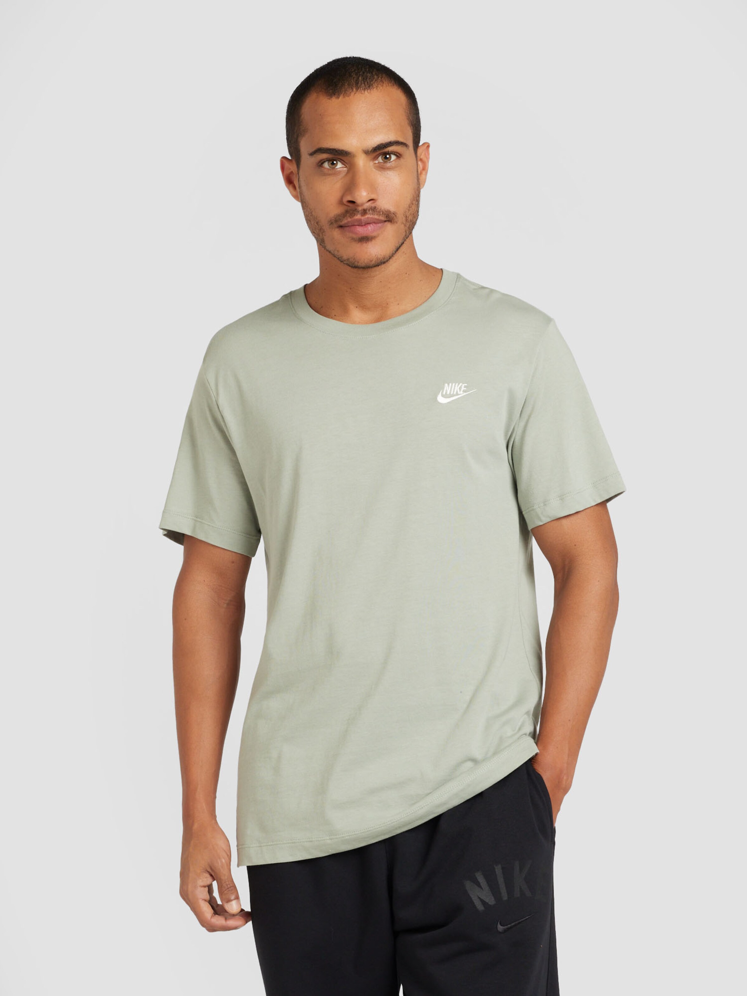Nike shirt pastel hotsell