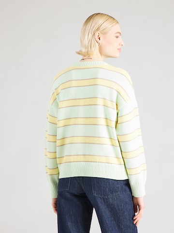 GAP Pulover | zelena barva: zadnja stran