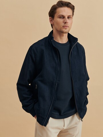 DAN FOX APPAREL Jacke 'Fiete' in Blau: predná strana