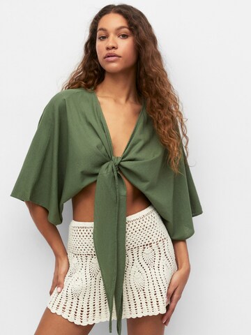 Pull&Bear Blouse in Groen: voorkant