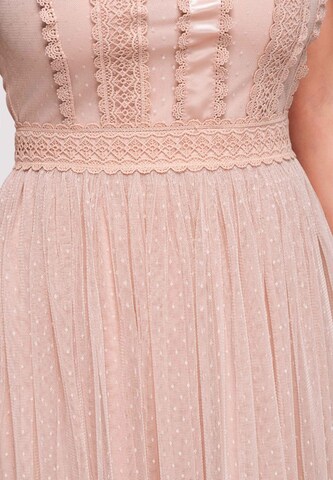 Ombre Abendkleid in Beige
