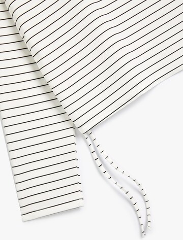 Koton Sweatshirt in White