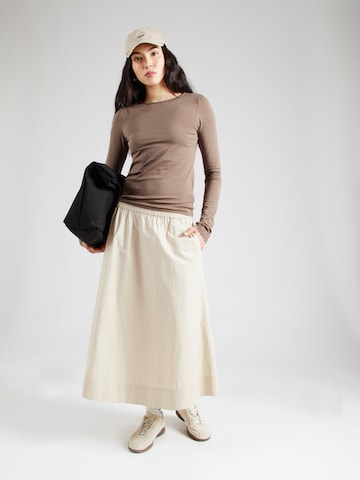 Maglietta 'Debbie' di WEEKDAY in marrone