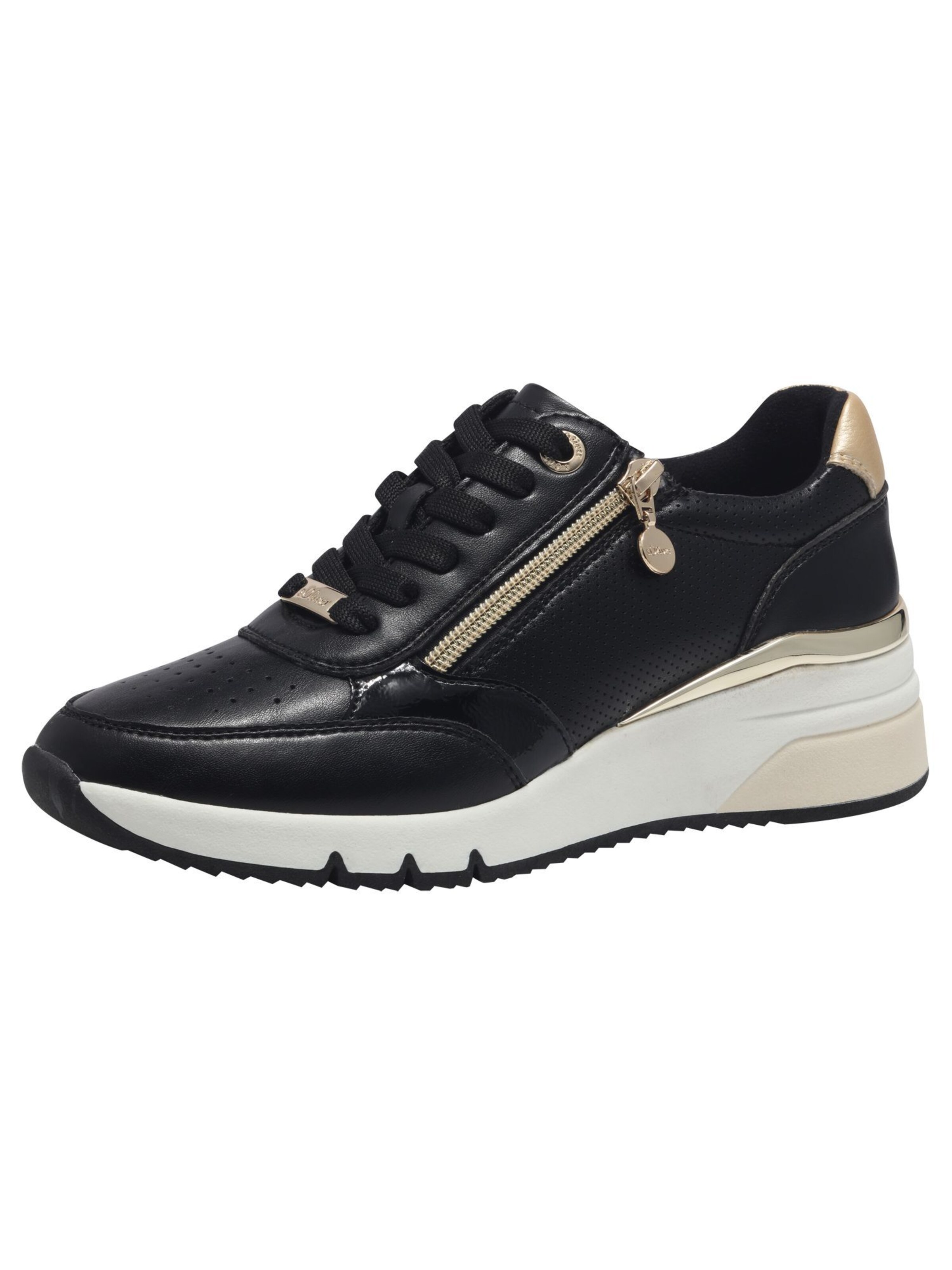 s.Oliver Sneakers in Black: front