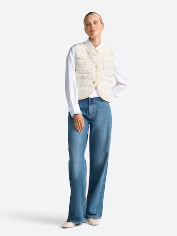 Gilet di Rich & Royal in bianco: frontale