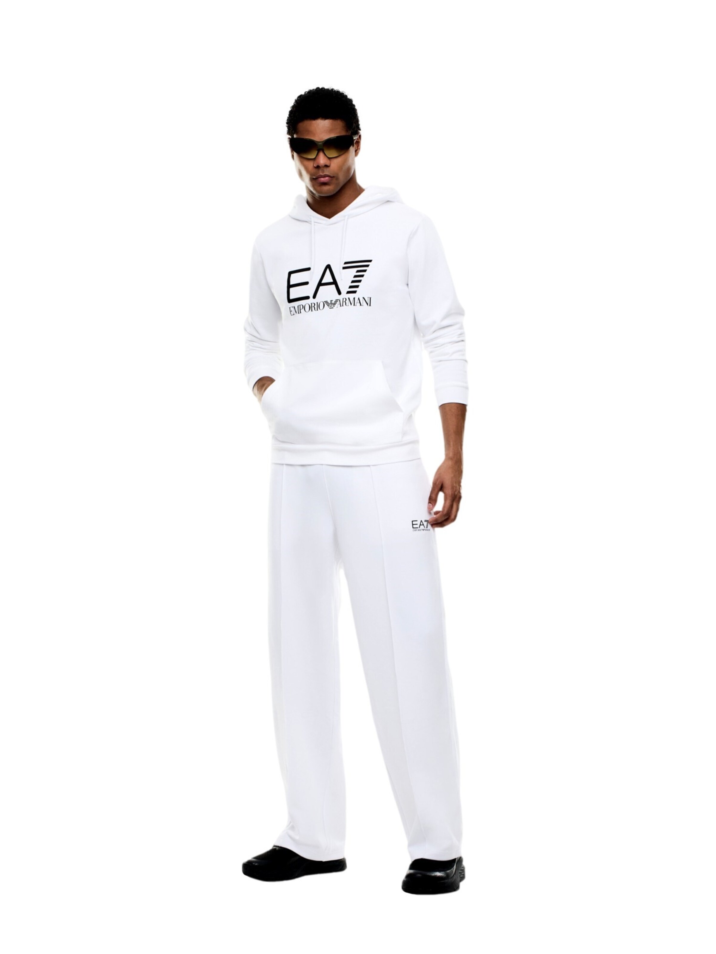 Pullover di EA7 Emporio Armani in bianco