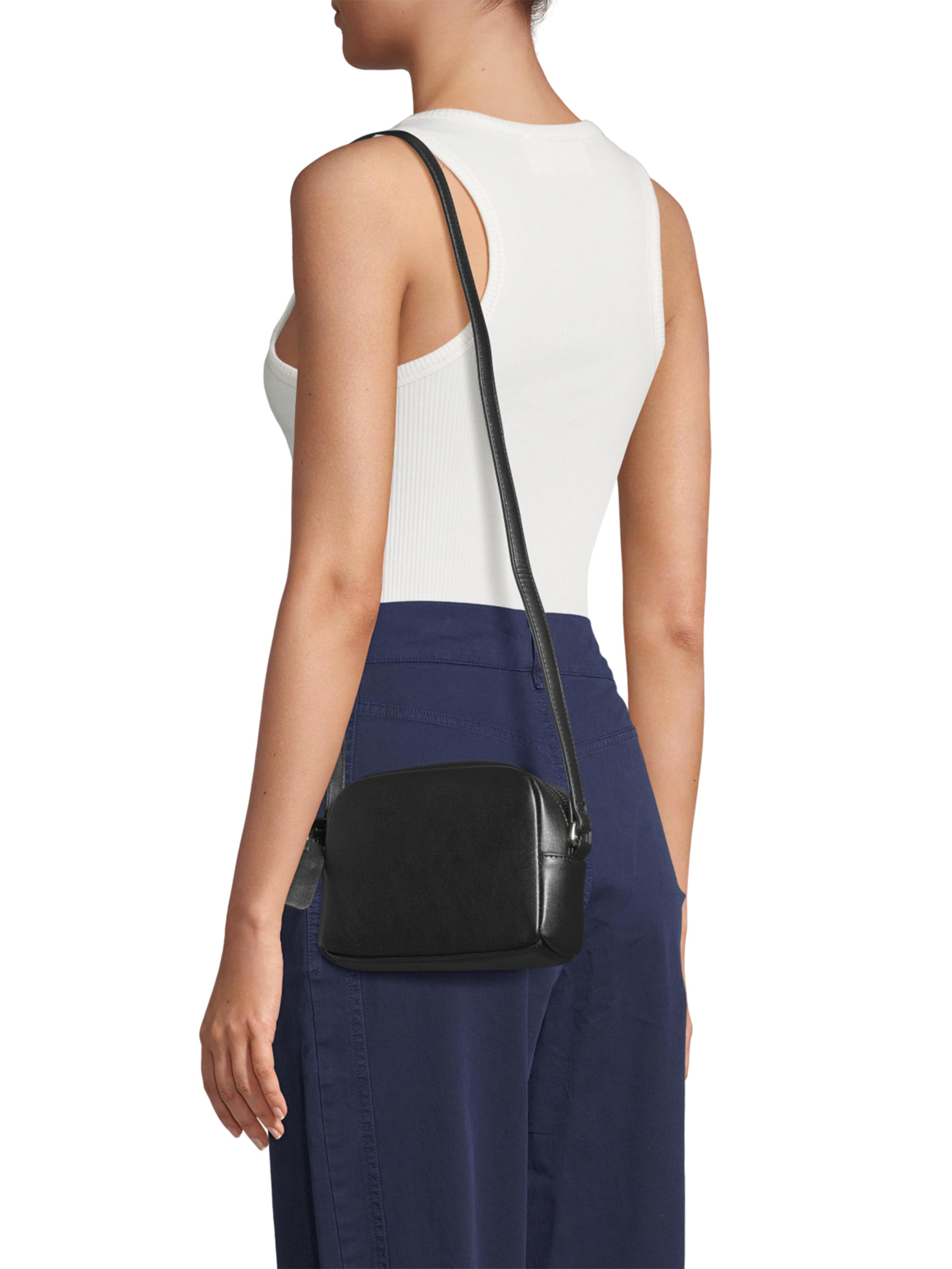 Sac à bandoulière ABOUT YOU en noir : devant