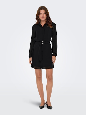Robe-chemise 'STAR' ONLY en noir