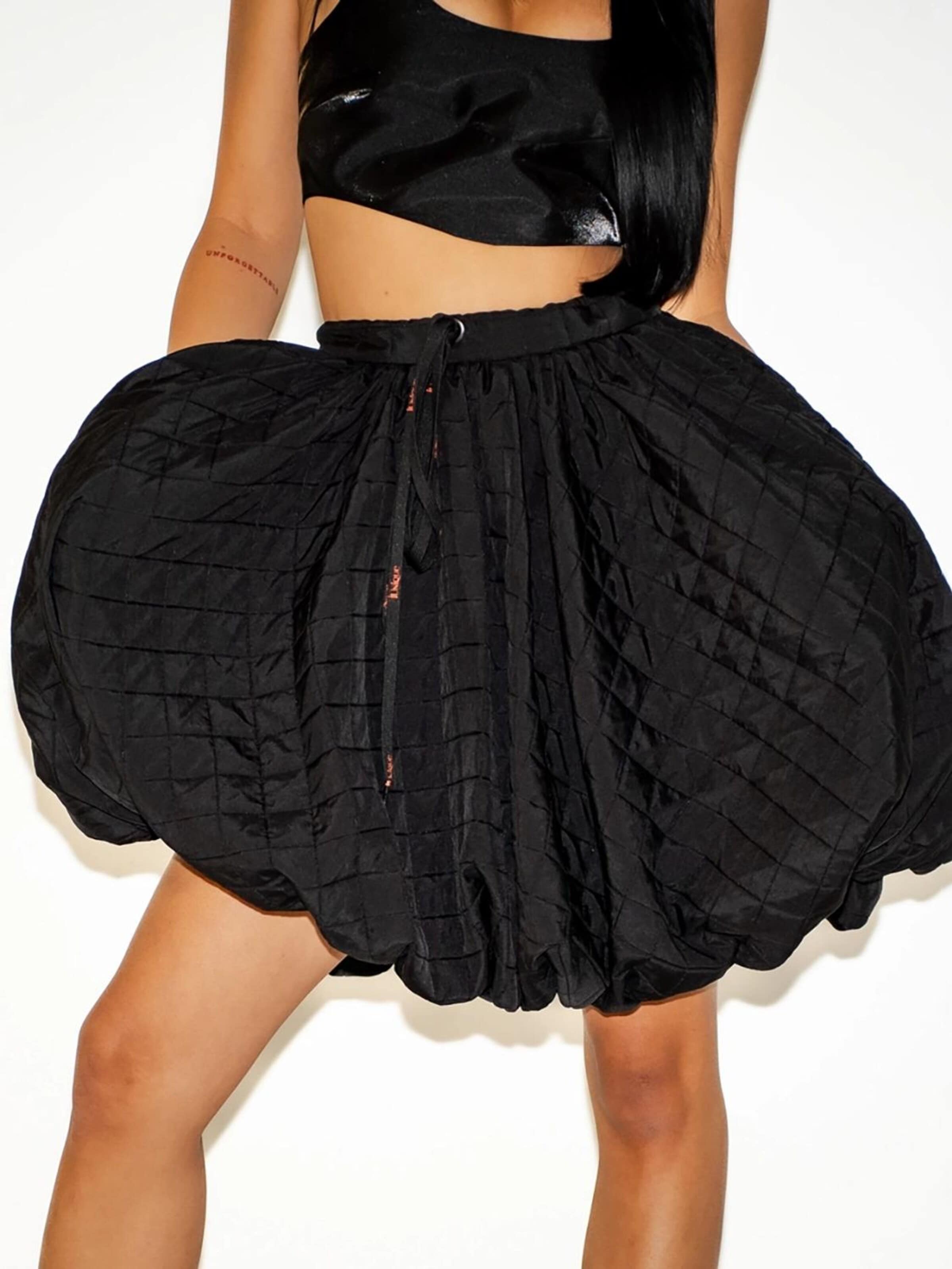 IUnique Skirt 'Balloon' in Black: front