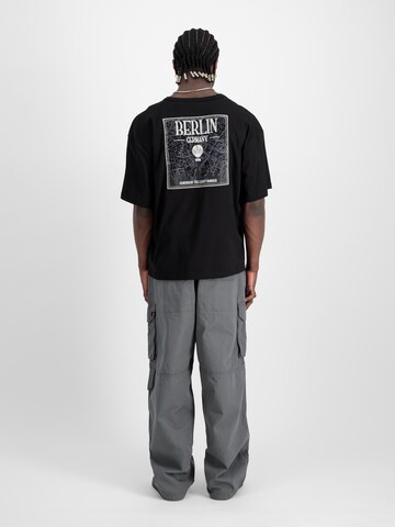 Loosefit Pantaloni cargo di ALPHA INDUSTRIES in grigio