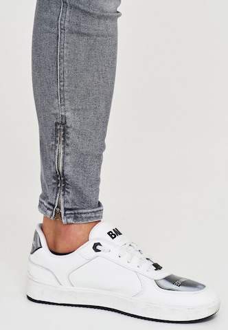behype Slim fit Jeans 'SPIKE' in Grey