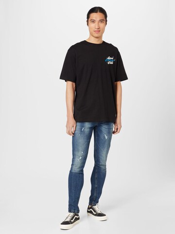 Redefined Rebel T-shirt 'Carter' i svart