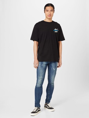 Redefined Rebel T-Shirt 'Carter' in Schwarz