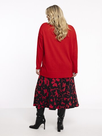 Yoek Skirt in Red