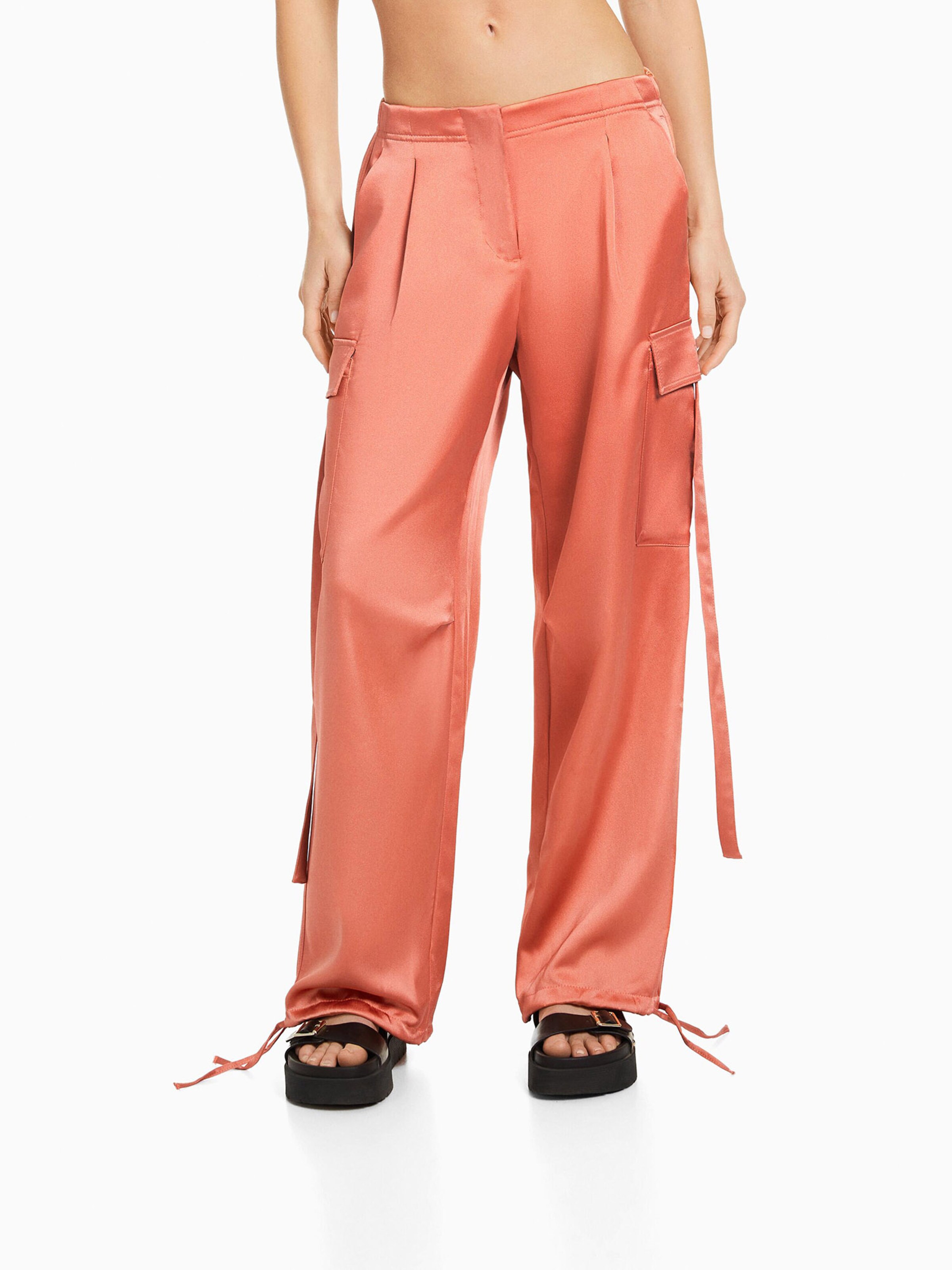 Pantalon rouge bershka sale