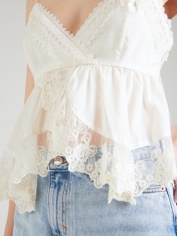 Abercrombie & Fitch Blouse in Beige