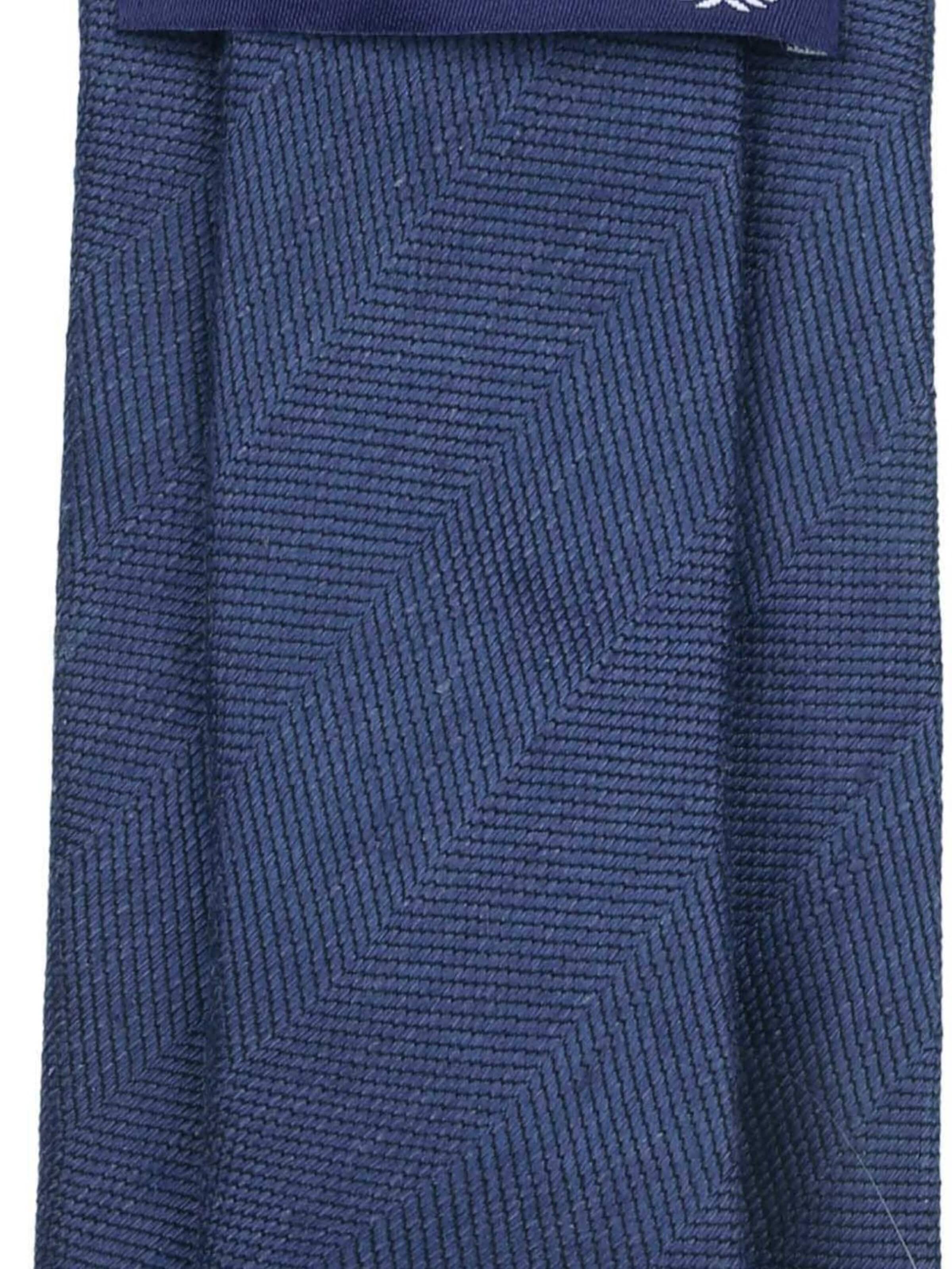 Suitable Tie in Blue