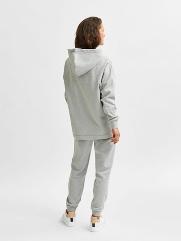 SELECTED FEMME Sweatshirt in Grau