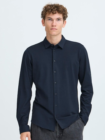 Regular fit Camicia business ' CFFOLKE ' di Casual Friday in blu