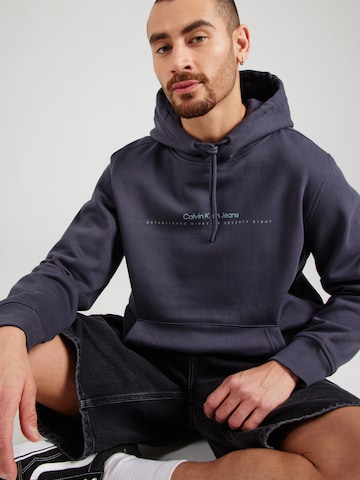 Calvin Klein Jeans Sweatshirt in Zwart