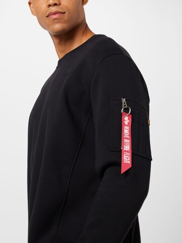 ALPHA INDUSTRIES Sweatshirt in Schwarz