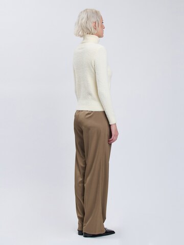 Pullover di Influencer in beige