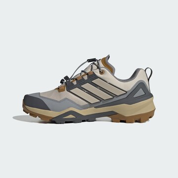 ADIDAS TERREX - Zapatos bajos 'Skychaser' en beige