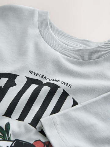 Next T-Shirt in Grau