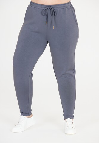 Q by Endurance Tapered Hose in Blau: Vorderseite