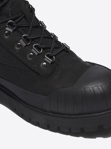 TIMBERLAND - Botas com atacadores em preto