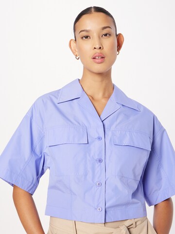 Bluză de la 3.1 Phillip Lim pe albastru