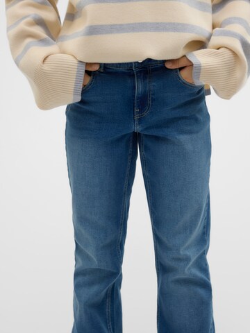 Vero Moda Girl Flared Jeans 'VMRiver' in Blue: front
