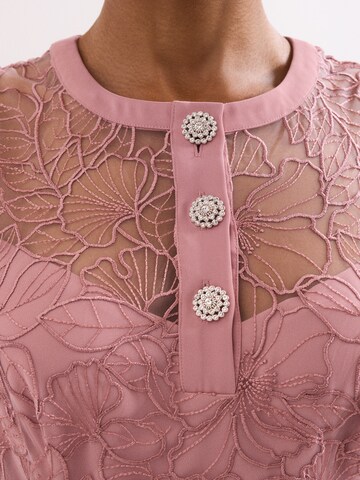 Phase Eight Jumpsuit in Pink: Vorderseite
