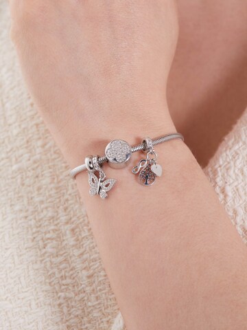 Pendentif Lucardi en argent : devant